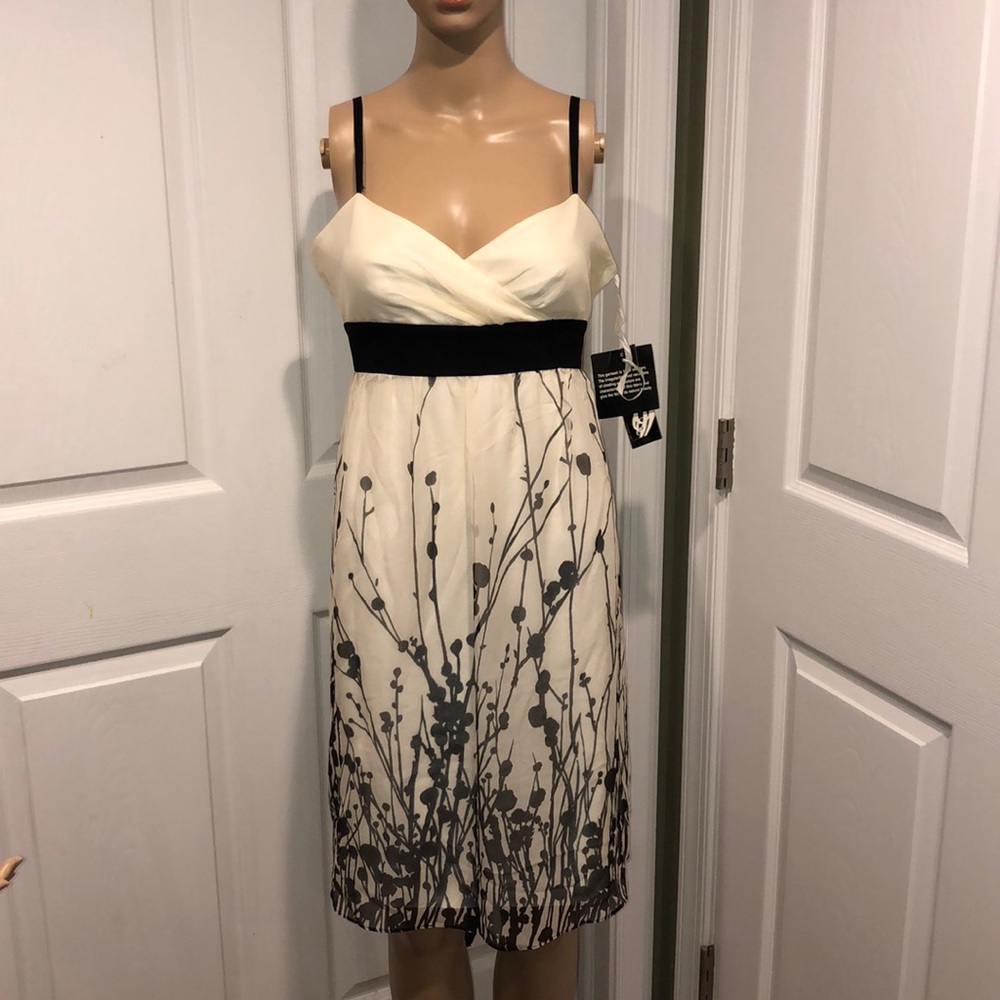 Nine West Cream and Black 100% Silk Dress.NWT.  10